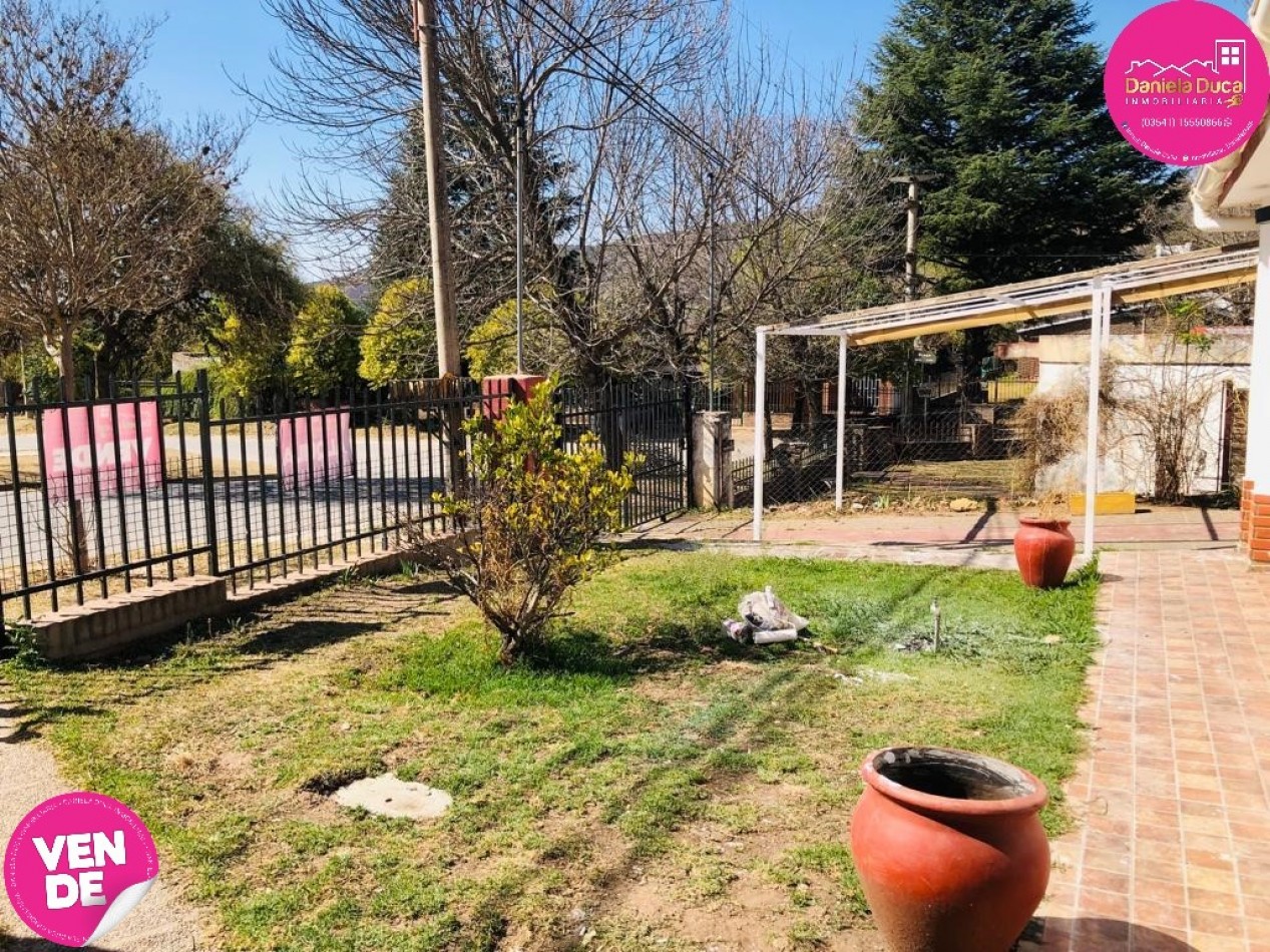 CASA EN VENTA  CARLOS PAZ PLAYAS DE ORO