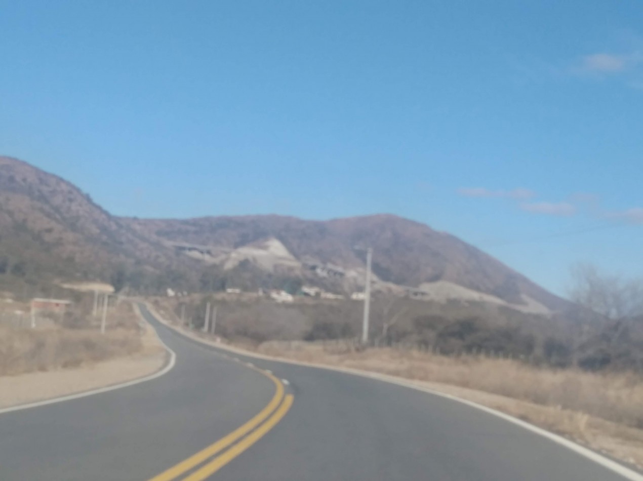 HERMOSO LOTE EN VENTA CAMINO A LAS JARILLAS