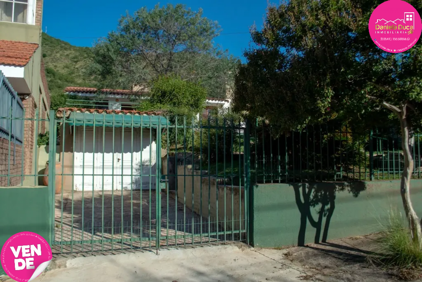 Casa En Las Sierras De Carlos Paz · Con Pileta Y Cochera · Parque · Luminoso · Vista A Carlos Paz