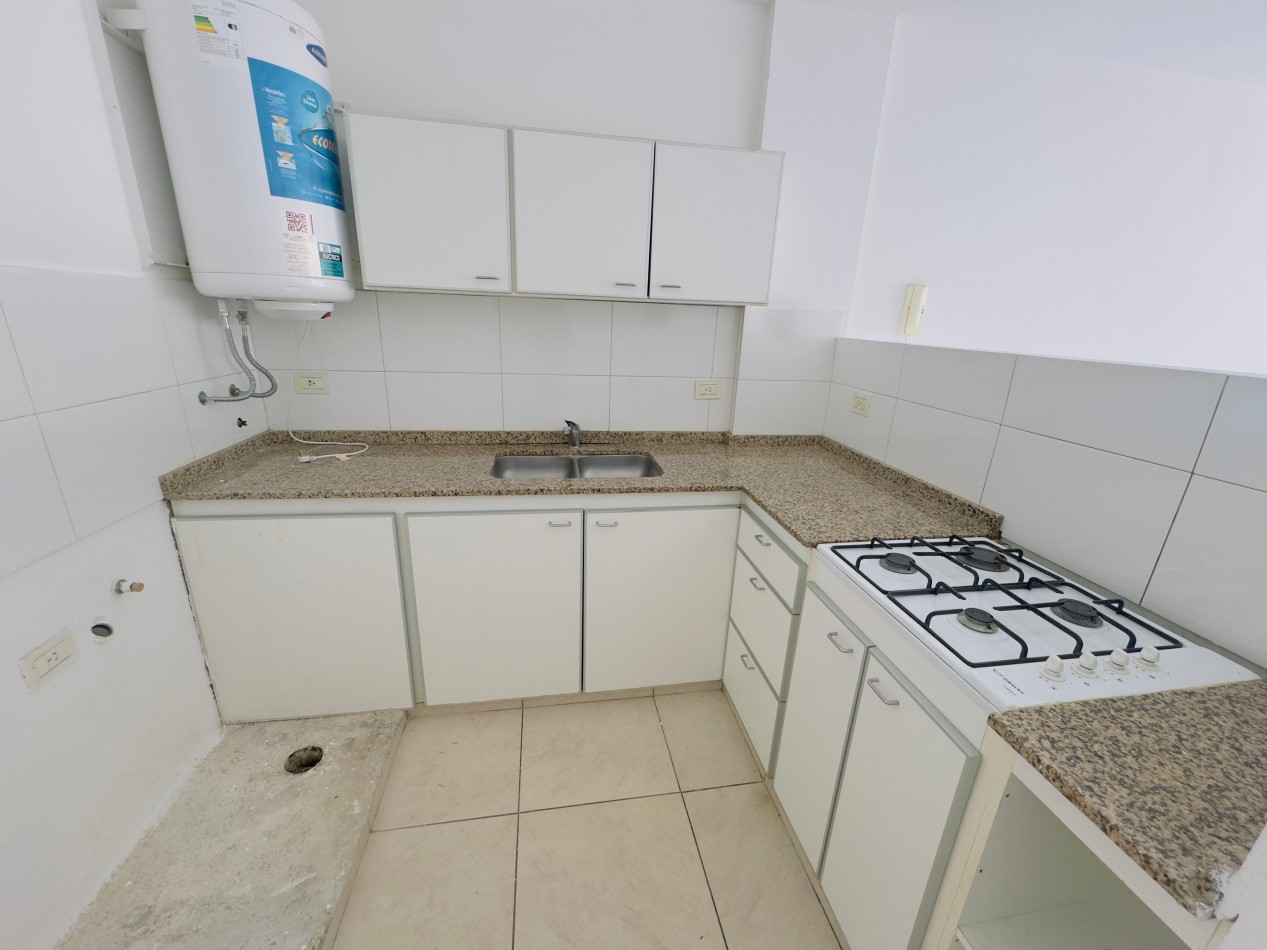 DEPARTAMENTO EN VENTA CARLOS PAZ AVENIDA