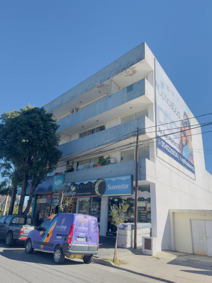 DEPARTAMENTO EN VENTA CARLOS PAZ AVENIDA