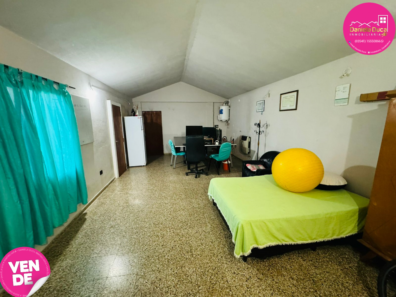 CASA MAS DOS DEPARTAMENTOS EN VENTA CARLOS PAZ